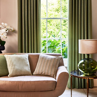 Concept Custom Made Curtains - Iceland Myrtle - cat